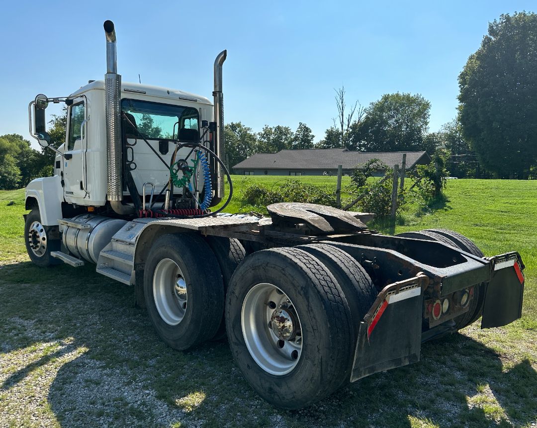 2008 MACK CHU613 - Image 3